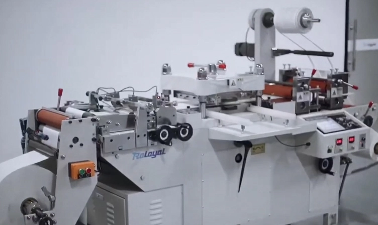 Blank Label Printed Label Flat Bed Die Cutting Machine