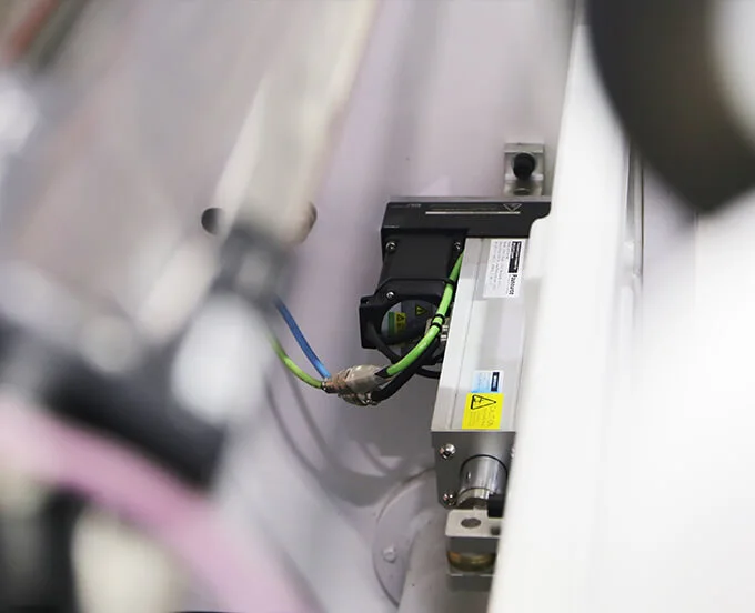 How Does High Precision Slitting Machine Works?