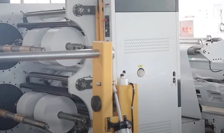 Four-Axis Non Stop Turret Slitting Rewinding Machine