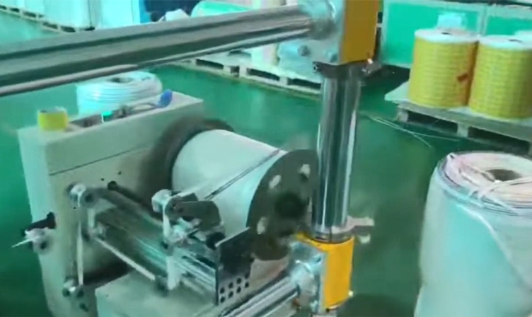 High Speed Flexible Packing Film Slitting Machine