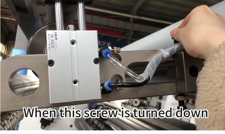 How to Adjust the lay on Roller？